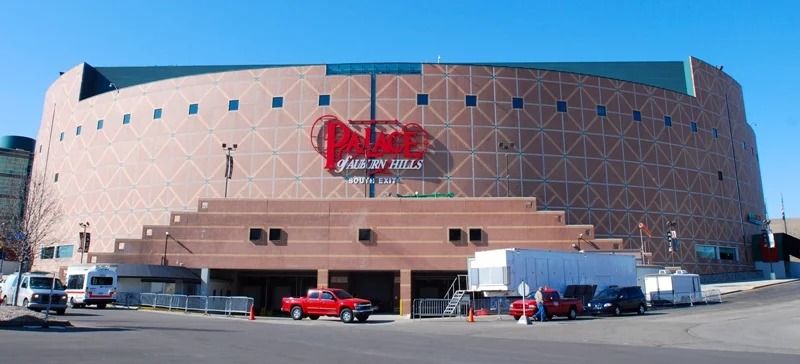 Detroit Lions, Pontiac Silverdome,  Auburn Palace, Detroit Pistons